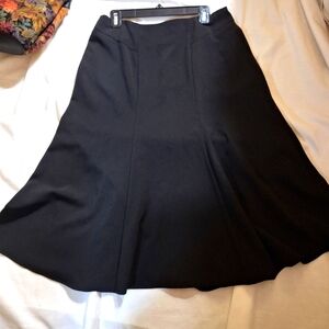 Briggs New York black skirt